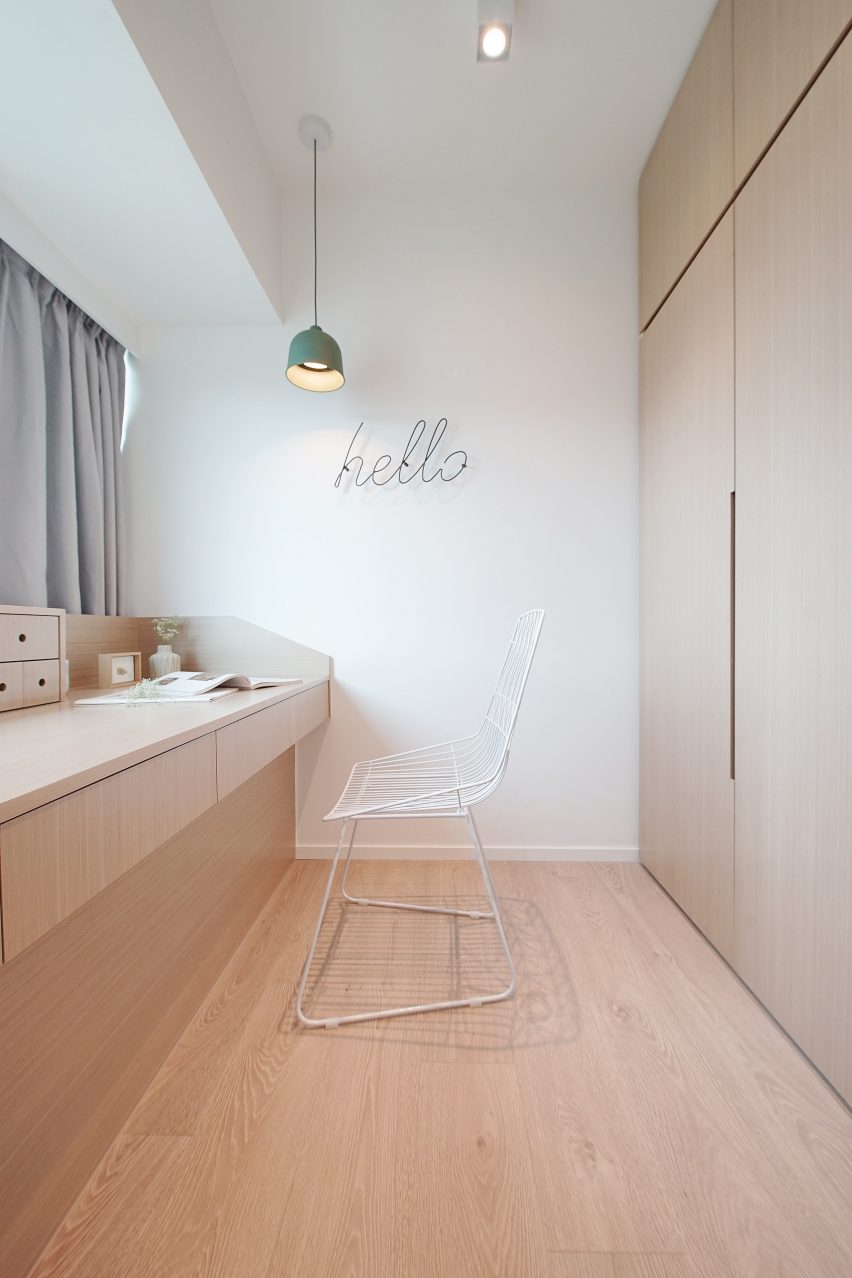 Mnb Design Studio refurbishes compact apartment in Hong Kong