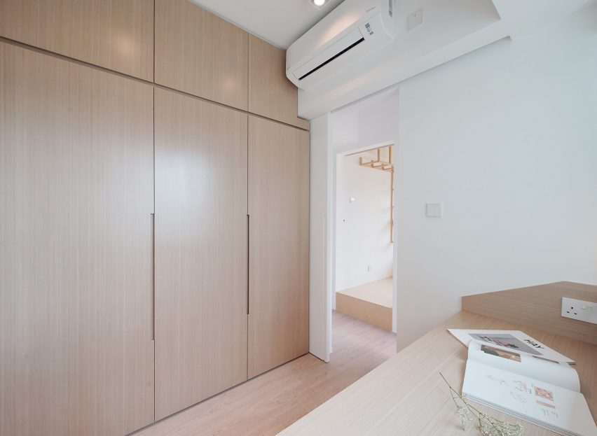 Mnb Design Studio refurbishes compact apartment in Hong Kong