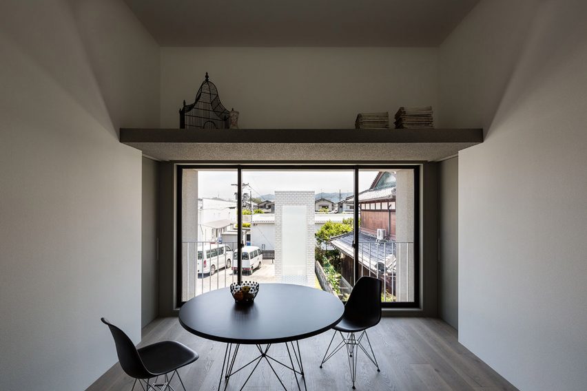 House of Scenes by Koichi Kimura
