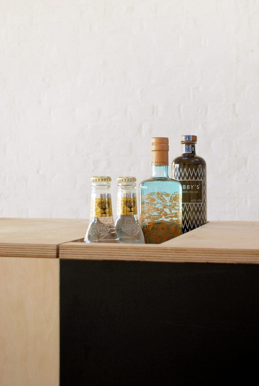 HÛT architects design and build mobile gin trolley as the new office accessory