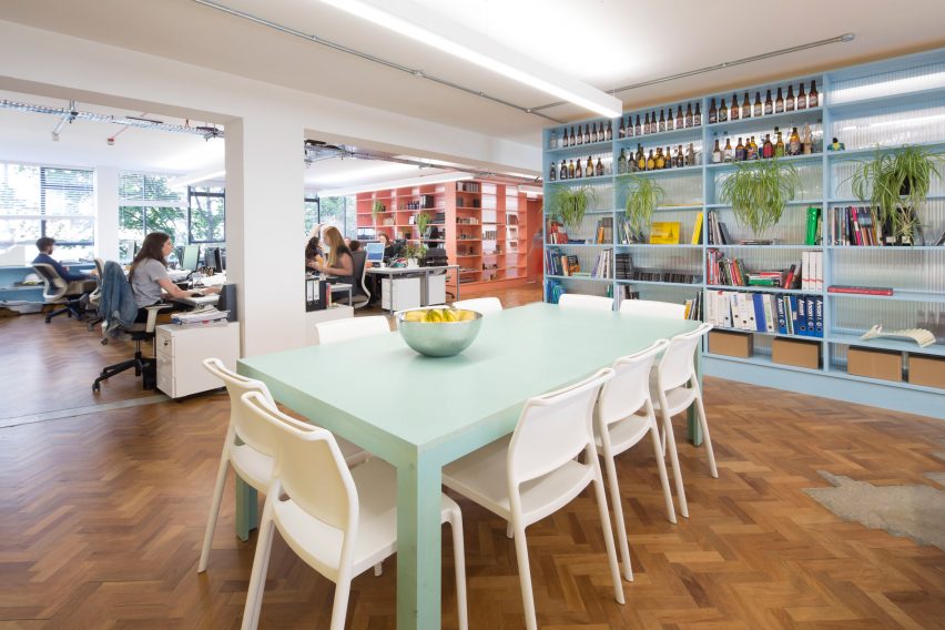 Studio Interrobang refurbishes Shoreditch office