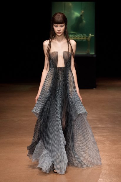 Aeriform couture collection by Iris van Hepen