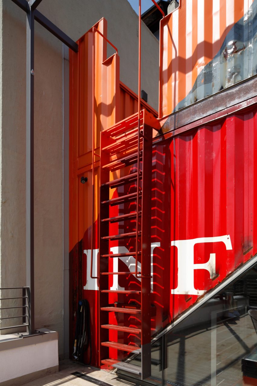 Irving Place Carriage House by Lot-Ek