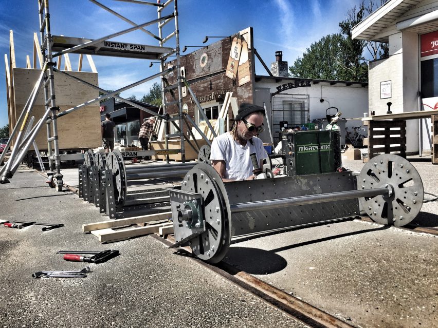 Jesper Hallstrøm Eriksen pop-up train carriages, Denmark, by AART