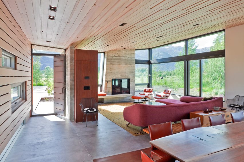 John Dodge house by Dynia