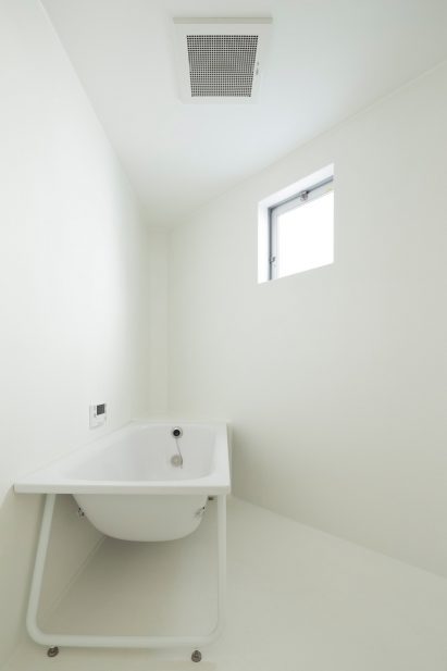 Kamiuma House by Chop + Archi