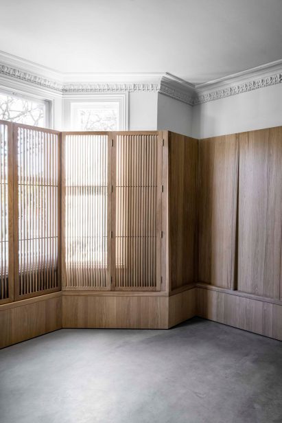 Kew Road by McLaren Excell
