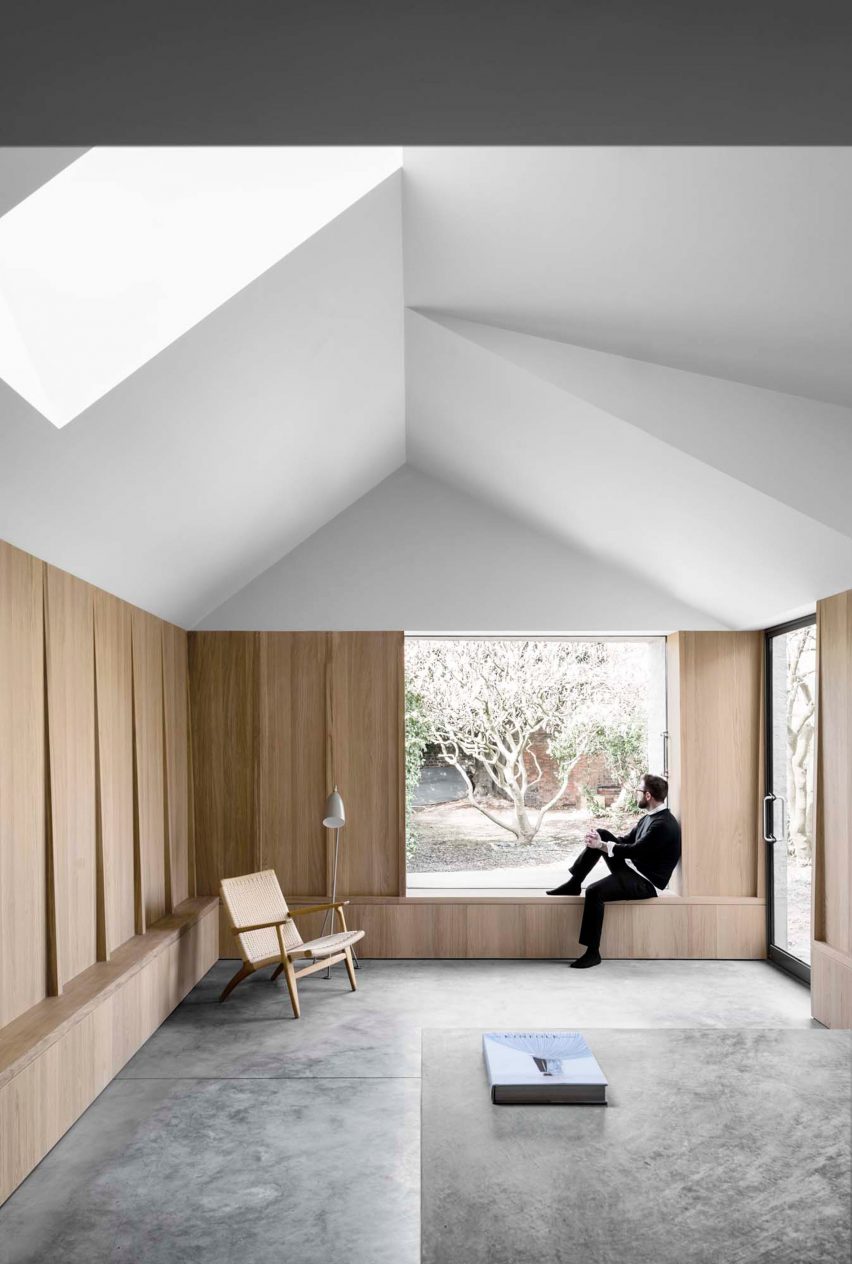 Kew Road by McLaren Excell