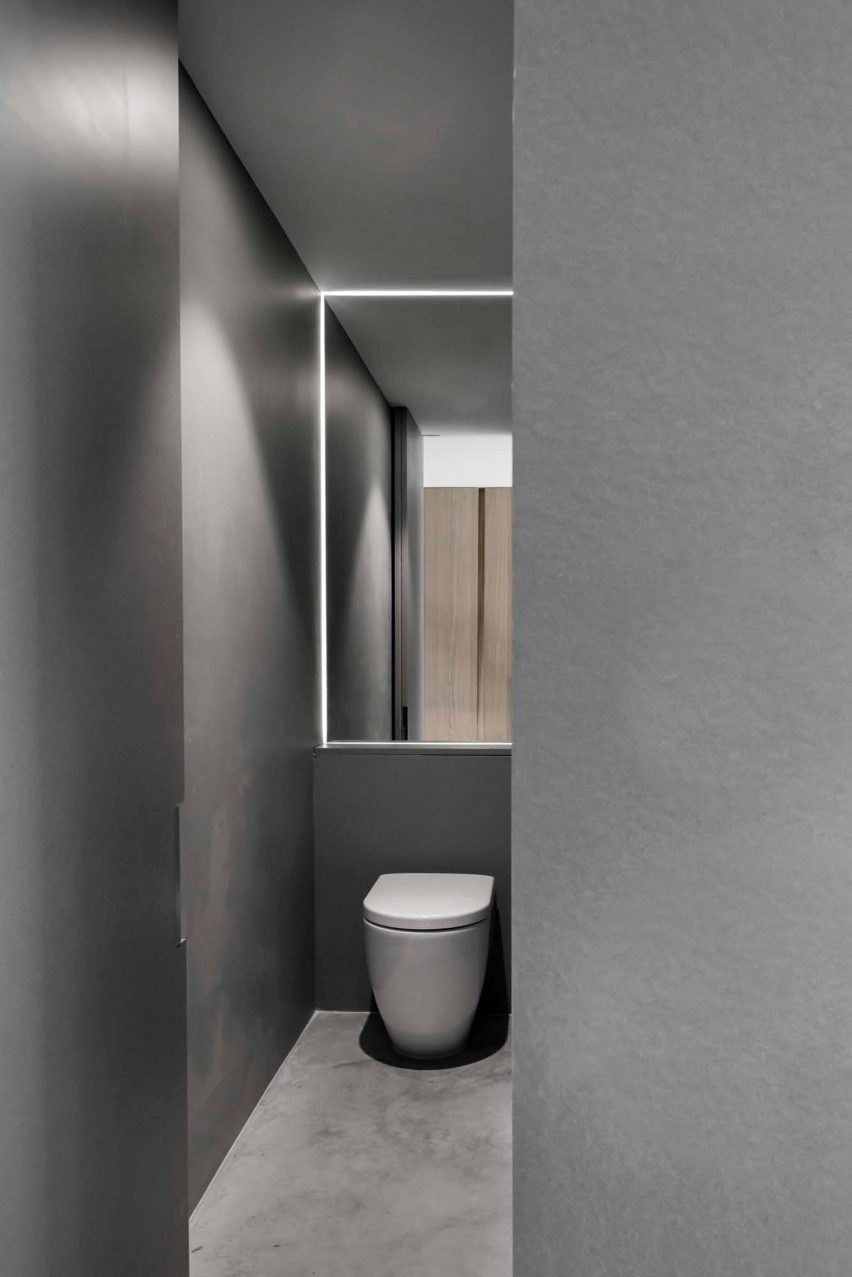 Kew Road by McLaren Excell