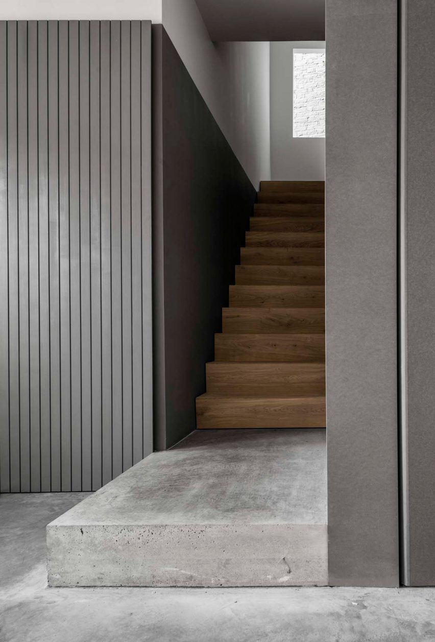 Kew Road by McLaren Excell