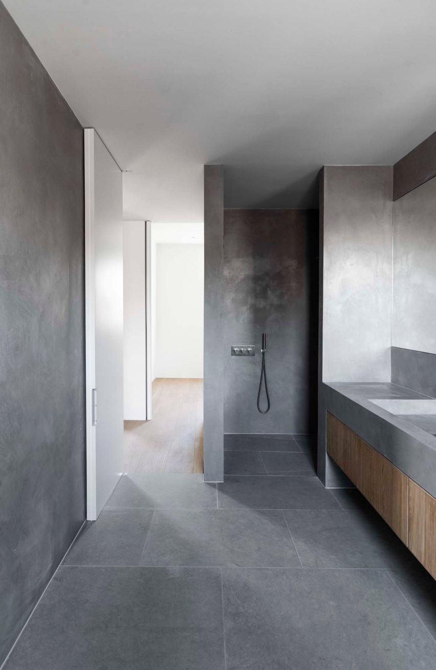 Kew Road by McLaren Excell