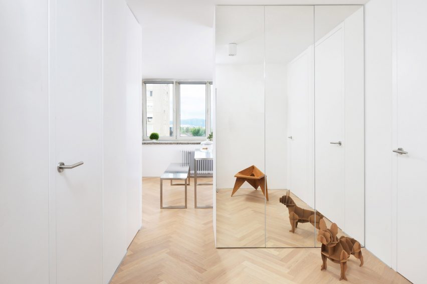 Arhitektura d.o.o. refurbishes urban apartment in Ljubljana, Slovenia, originally designed by Edvard Ravnikar