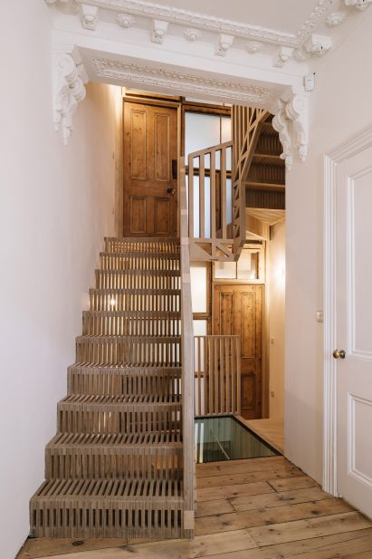 Tsurata Architects designs staircase in London house