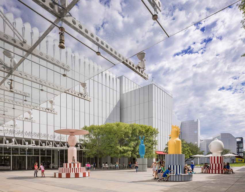 Jaime Hayón installs spinning Merry Go Zoo totems at Atlanta art museum