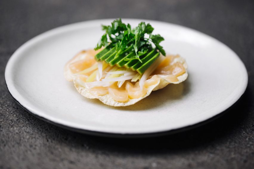 Moisés Hernández EO tableware