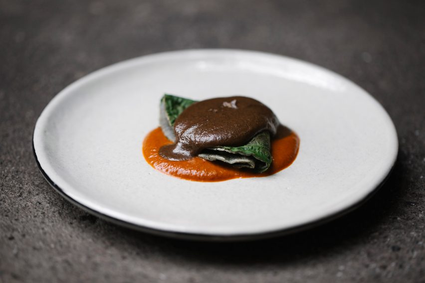 Moisés Hernández EO tableware