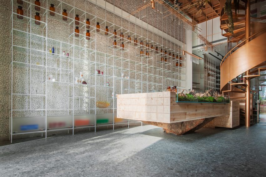 Waterfrom Design create Molecure Pharmacy