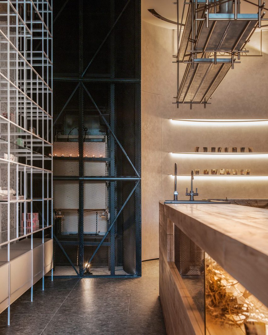 Waterfrom Design create Molecure Pharmacy