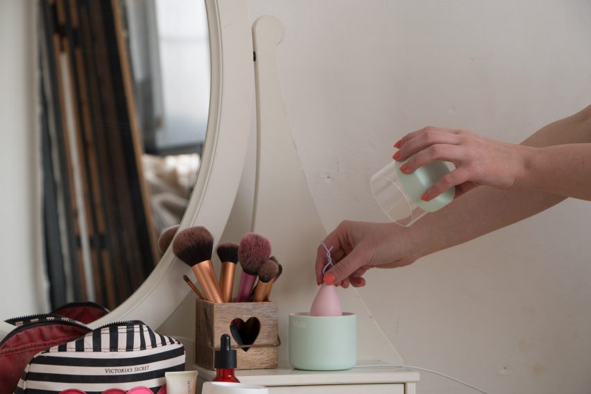 Nixie Girl menstural cup by Ailsa Inglis