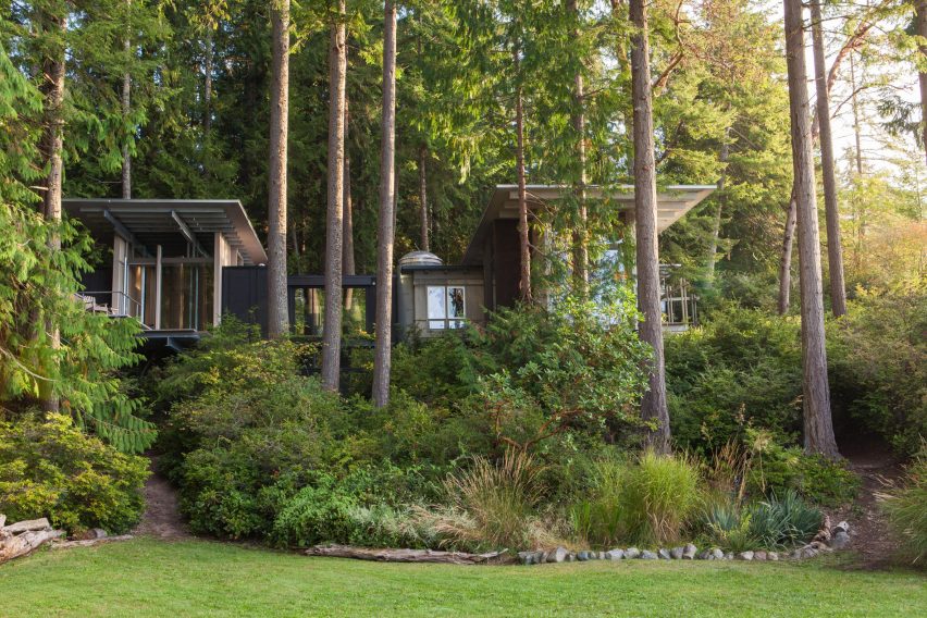 Architect Jim Olson expands tiny cabin