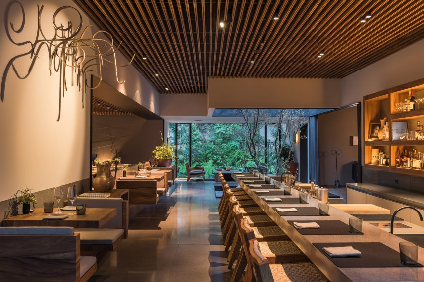 Pujol restaurant in Mexico City by JSa
