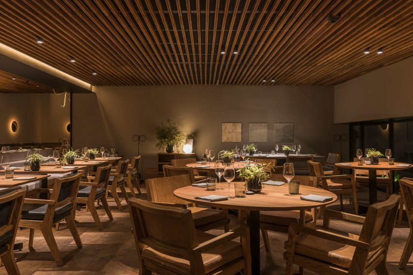 Pujol restaurant in Mexico City by JSa