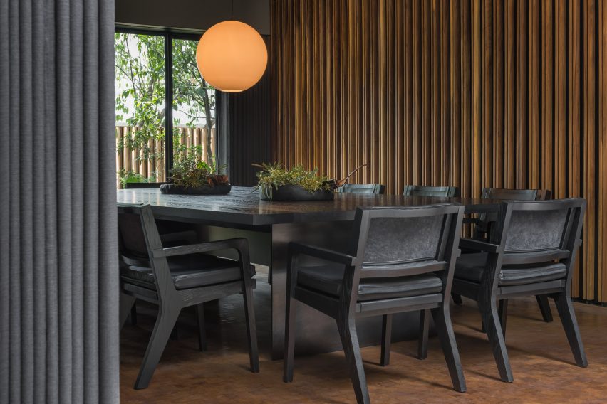 Pujol restaurant in Mexico City by JSa