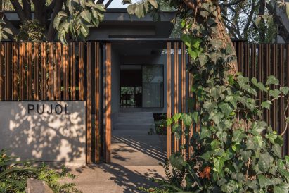 Pujol restaurant in Mexico City by JSa