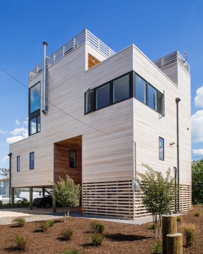 Sea Bright House by Jeff Jordan Architects