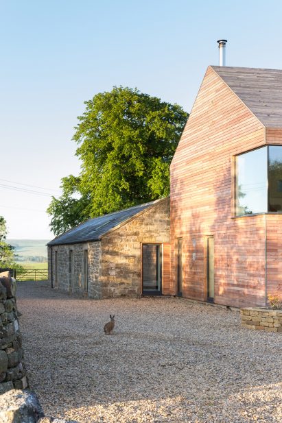 Shawm House by Richard Pender