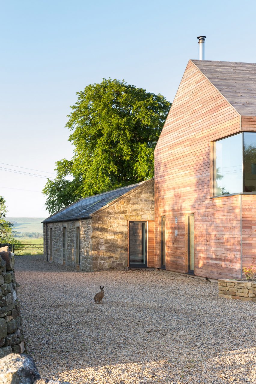 Shawm House by Richard Pender