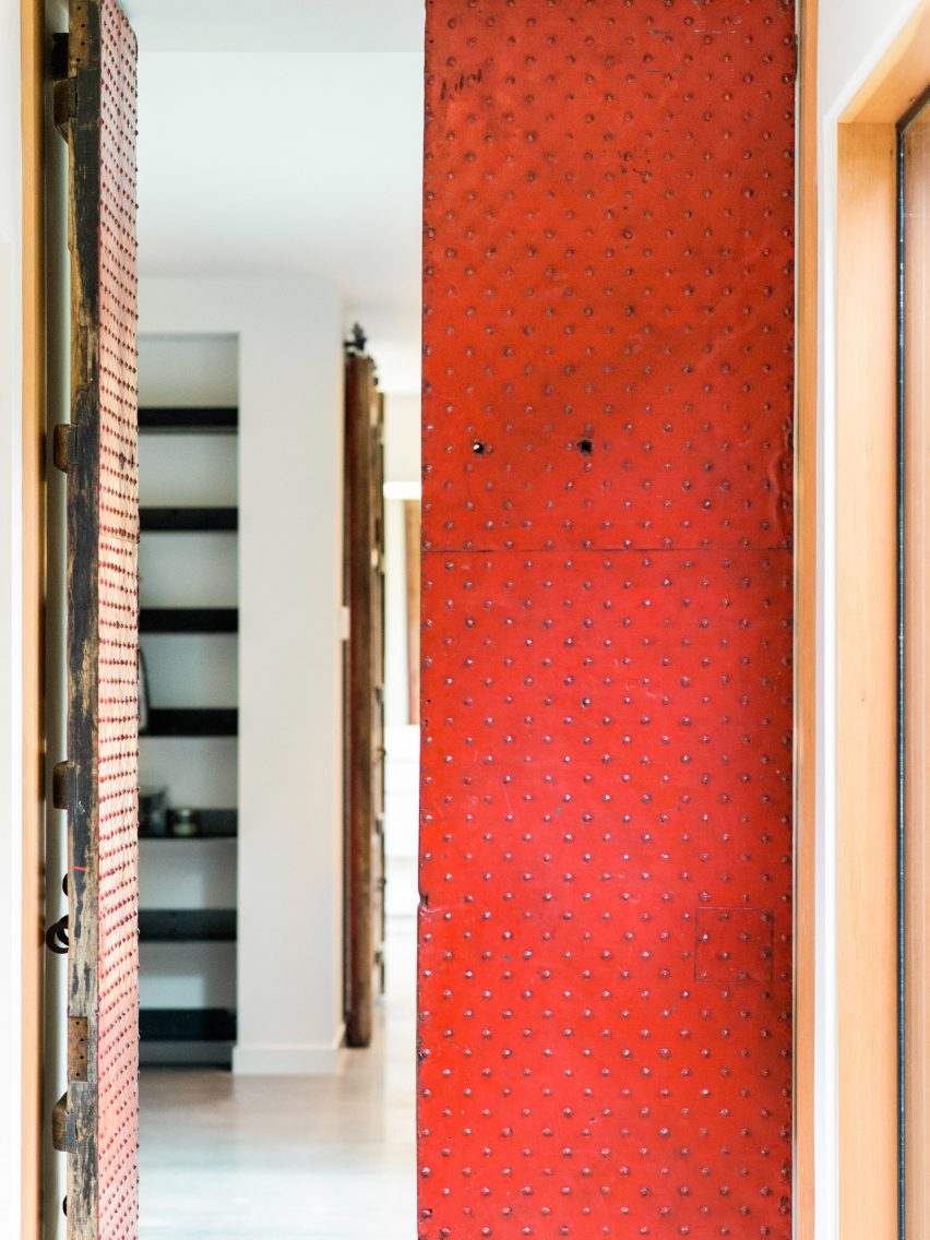 Shou Sugi Ban House, Houston, Texas, by Suyama Peterson Deguchi