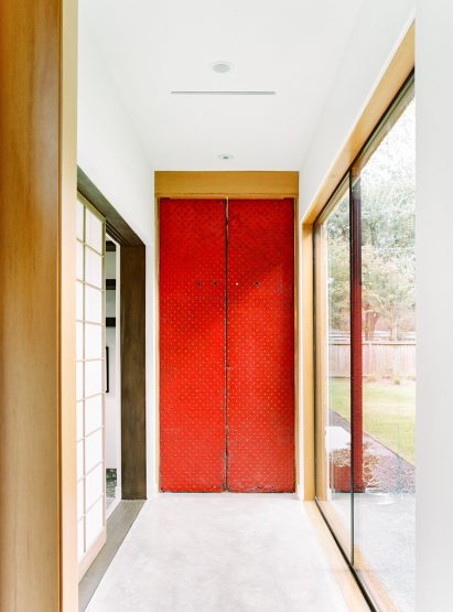 Shou Sugi Ban House, Houston, Texas, by Suyama Peterson Deguchi
