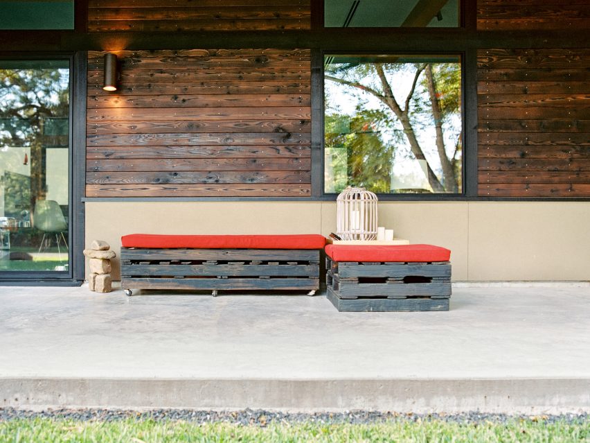 Shou Sugi Ban House, Houston, Texas, by Suyama Peterson Deguchi