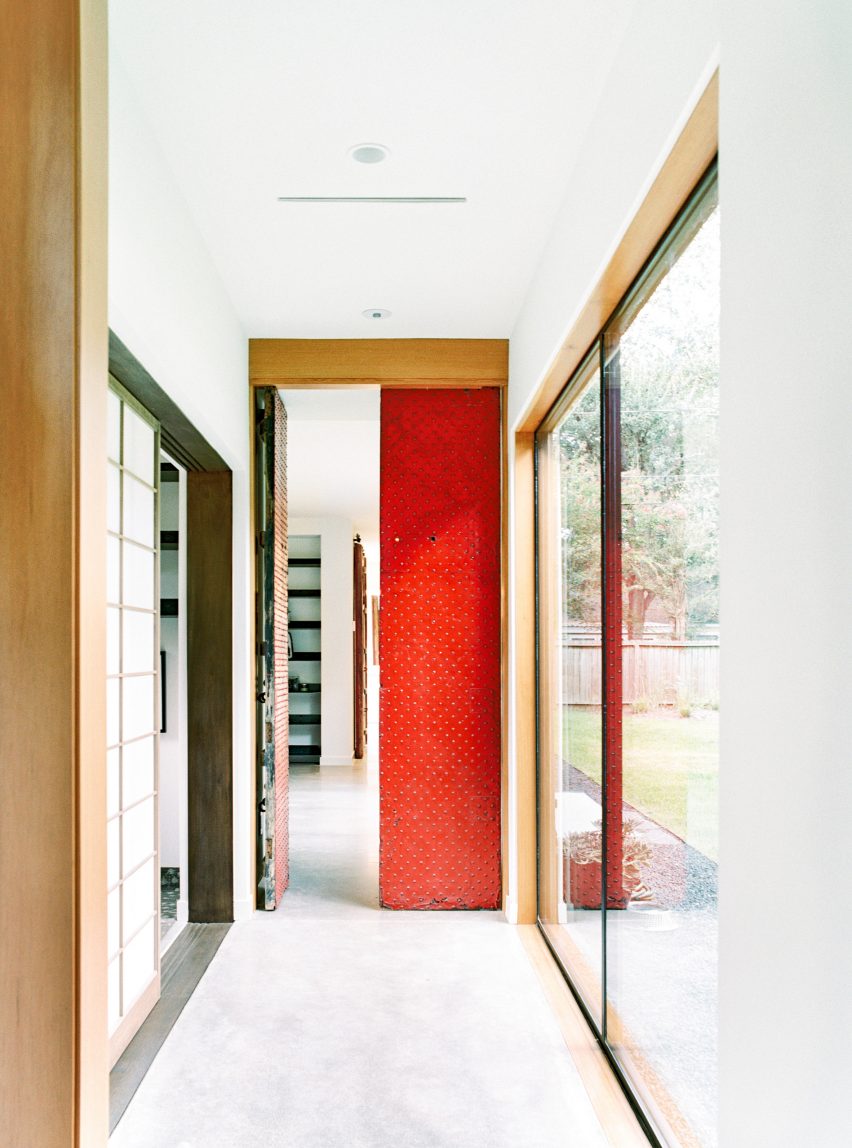 Shou Sugi Ban House, Houston, Texas, by Suyama Peterson Deguchi