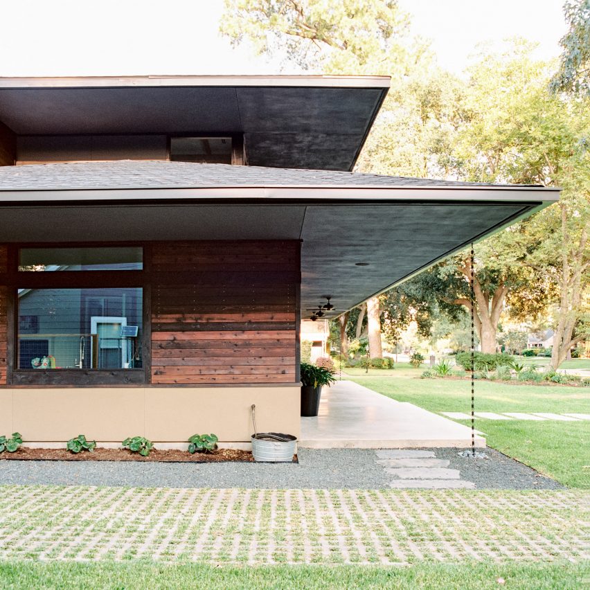 Shou Sugi Ban House, Houston, Texas, by Suyama Peterson Deguchi