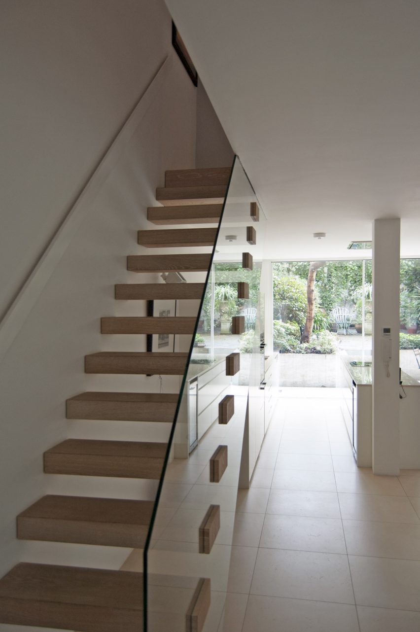Soupçon Brut in north London by William Tozer Associates