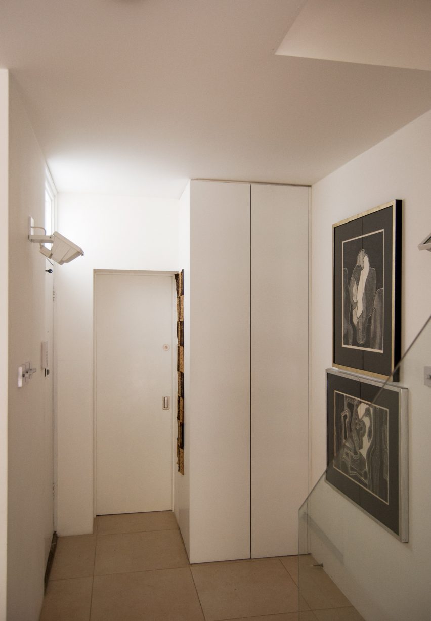 Soupçon Brut in north London by William Tozer Associates