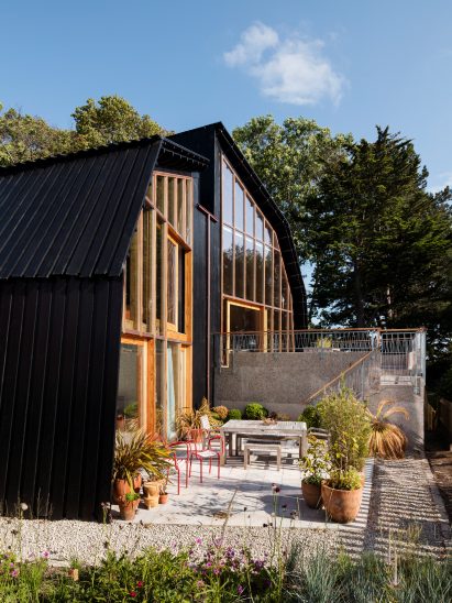 The Houseboat by Mole Architects