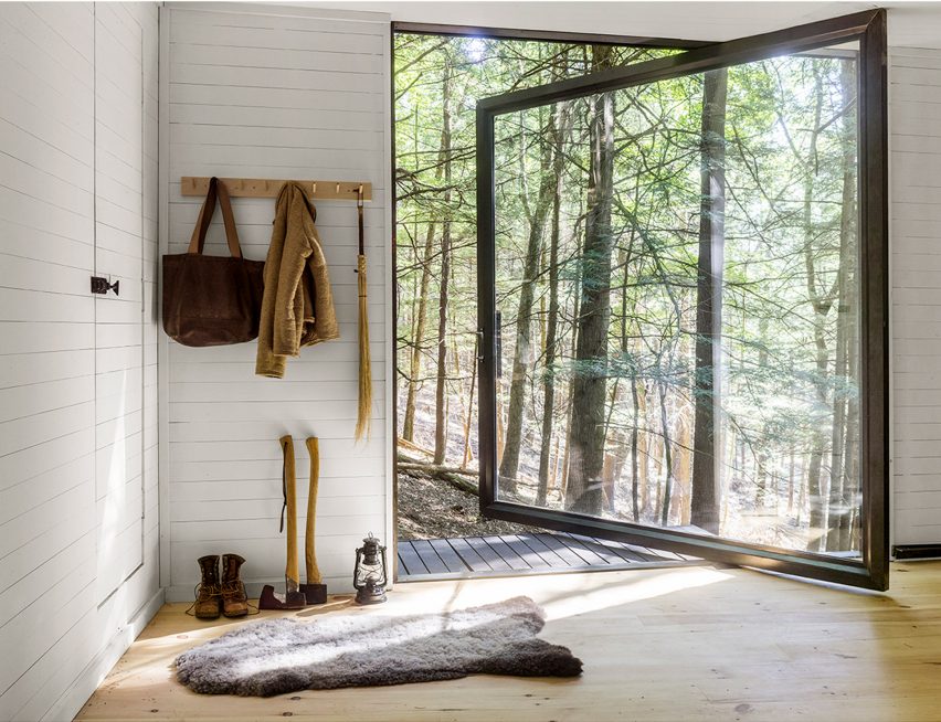 Tree House in New York by Jacobschang Architecture