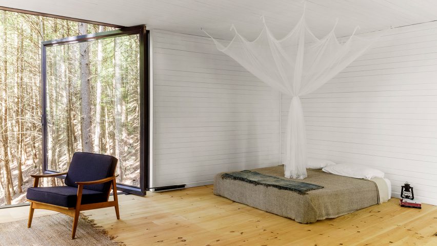 Tree House in New York by Jacobschang Architecture