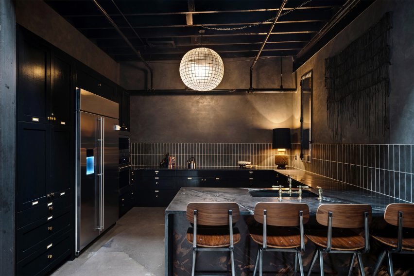Native Hostel in Austin, Texas, USA, by UN Box Studio