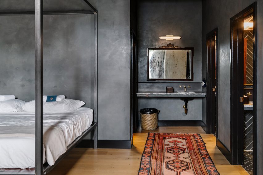 Native Hostel in Austin, Texas, USA, by UN Box Studio