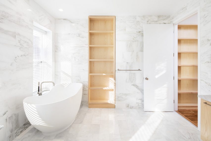 Wayne Street Row House by Jeff Jordan Architects