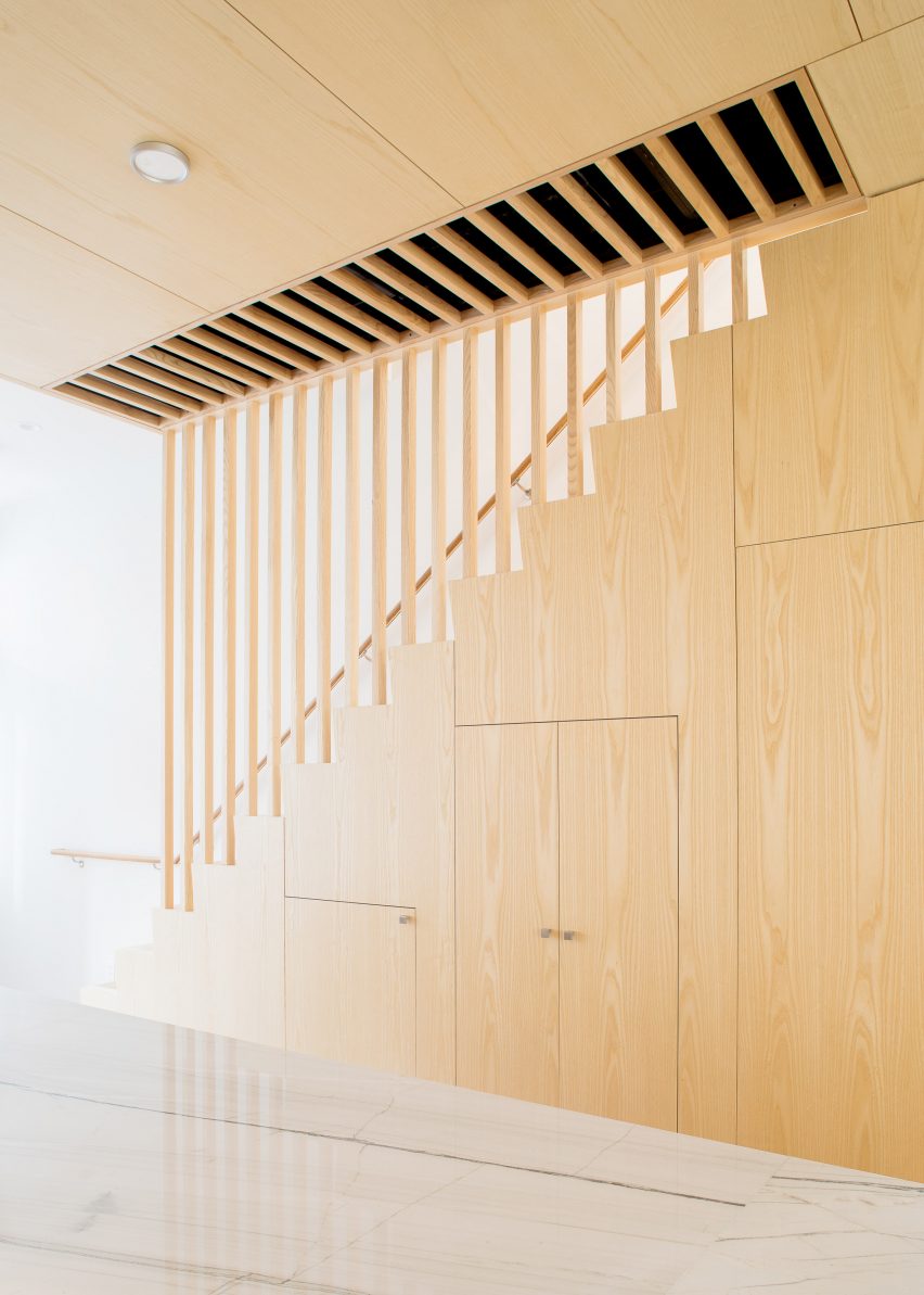 Wayne Street Row House by Jeff Jordan Architects