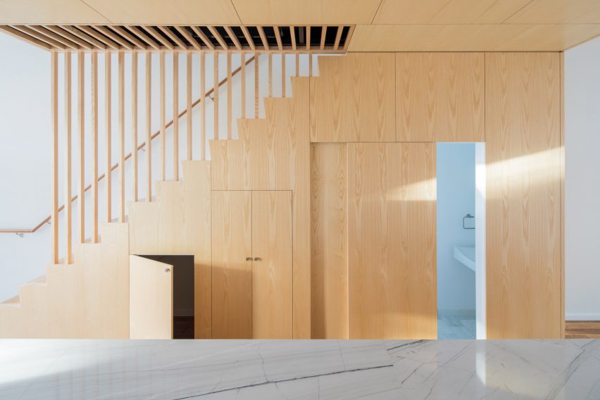 Wayne Street Row House by Jeff Jordan Architects