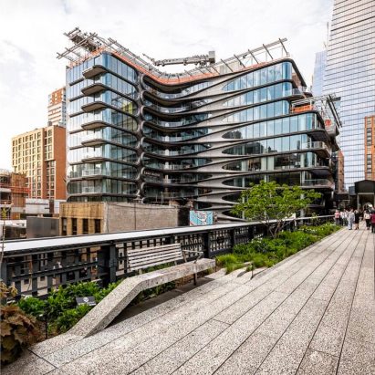 520 West 28th by Zaha Hadid