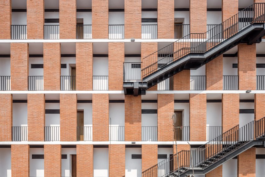 Emiliano Zapata 167 by HGR Arquitectos