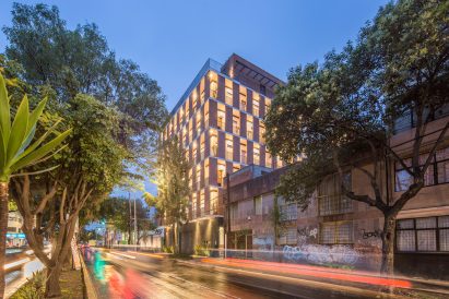 Emiliano Zapata 167 by HGR Arquitectos