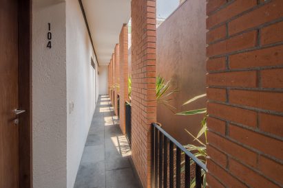 Emiliano Zapata 167 by HGR Arquitectos